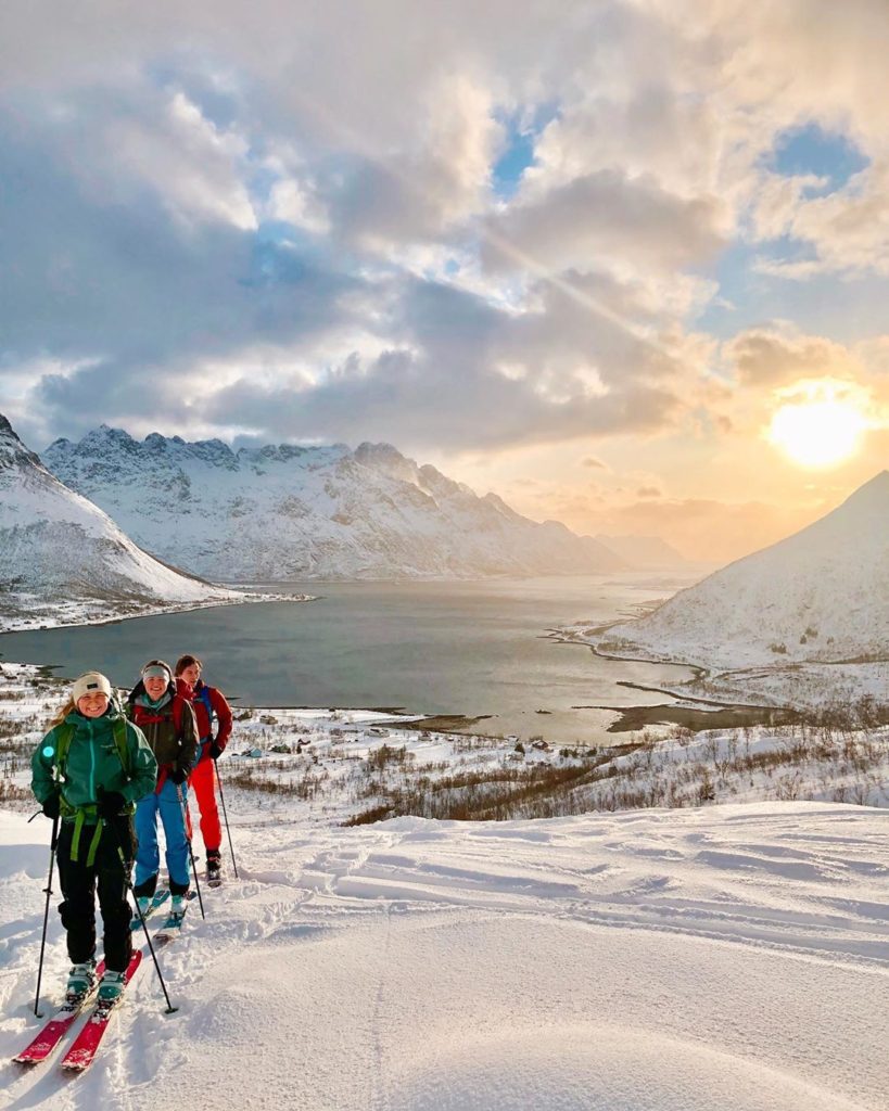 Mange folkehøgskoleelever har fått et nært forhold til en ny landsdel i Norge. Bilde: @kristinvestenfor Loften folkehøgskole