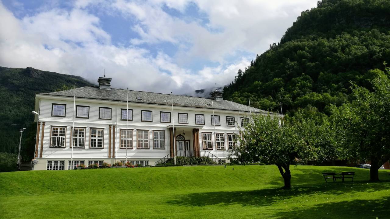 Hardanger Folkehøgskule | Folkehøgskole