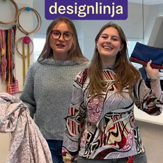 Outfits og prosjekter med fjorårets elever ved Klær, Mote & Design-linja 🪡🧵🧶👗👚👕 #folkehøgskole #folkehøyskole #fhs...