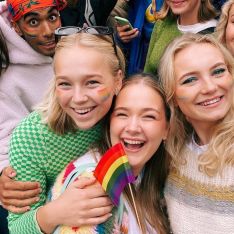 Flere folkehøgskoler gikk i regnbuetog i Oslo, eller var med på @trondheimpride eller @harstadpride i helga! 🌈⁠
⁠
1️⃣ E...