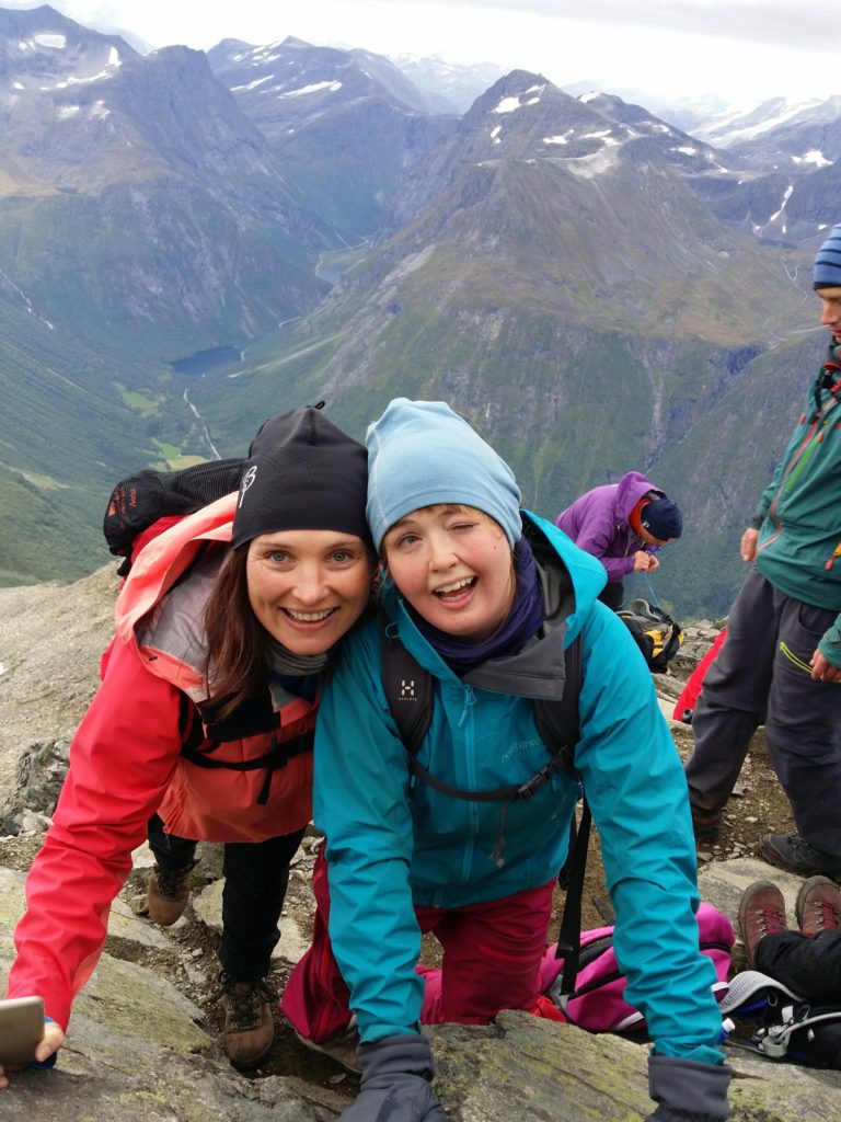 Jenny Ålesund folkehøgskole toppen av Slogen