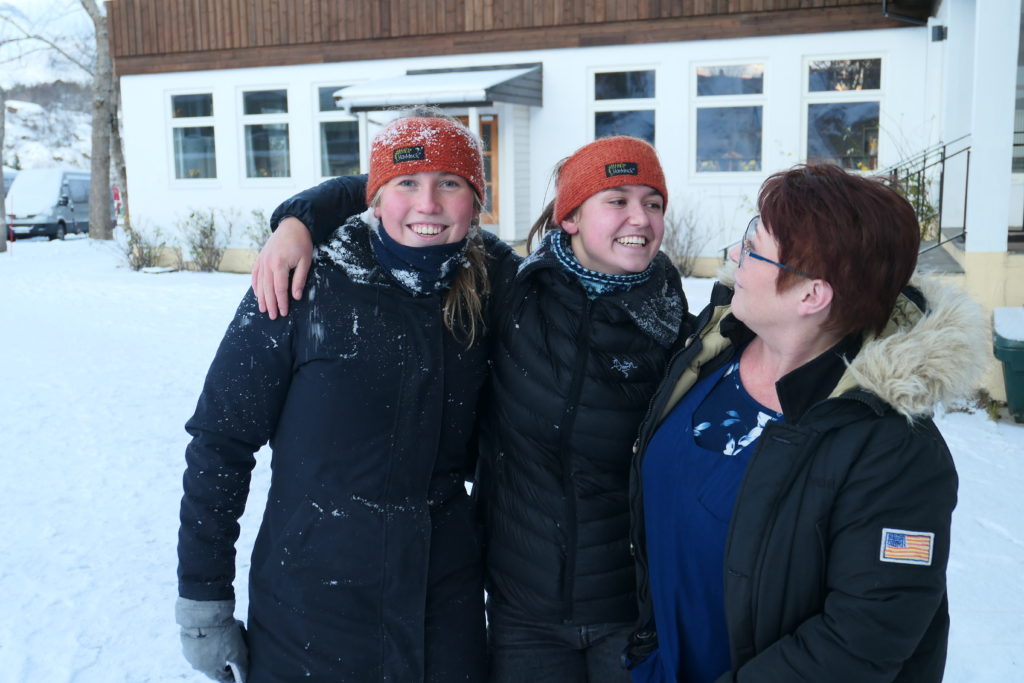 Pia, renholder, elever, Lofoten folkehøgskole