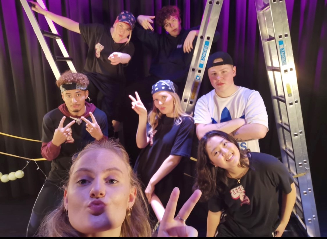 gruppebilde, hiphop, Follo folkehøgskole