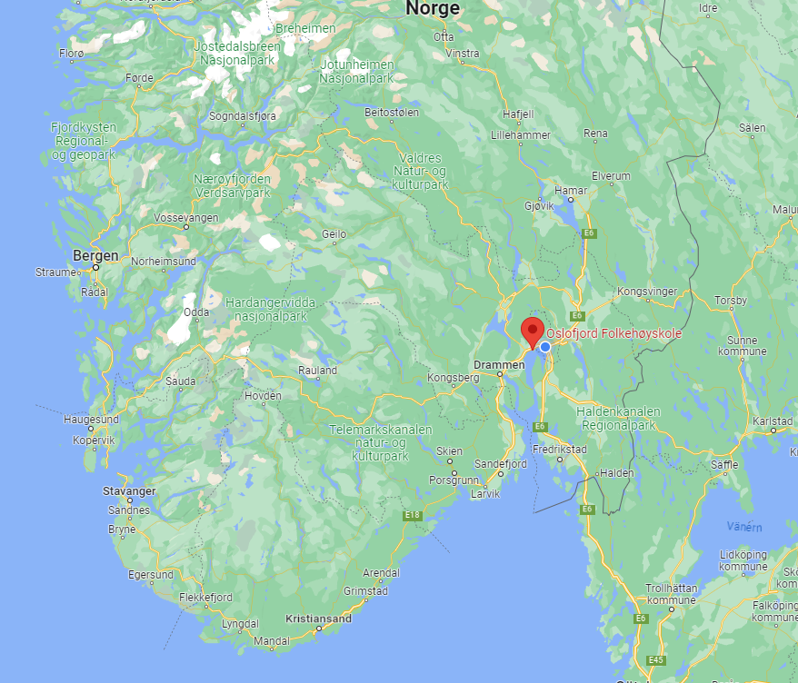 Kart der Oslofjord folkehøgskole er pekt ut